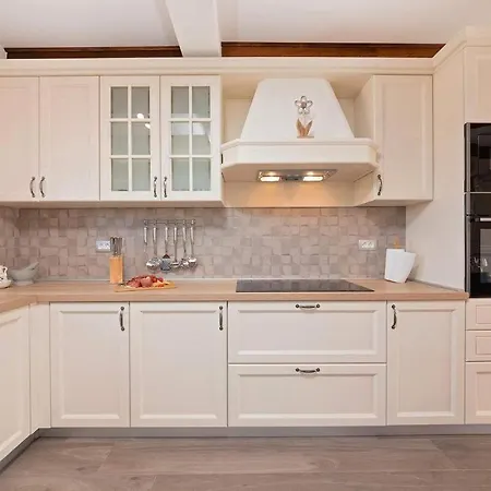 Mercedes Holiday home Labin (Istria)